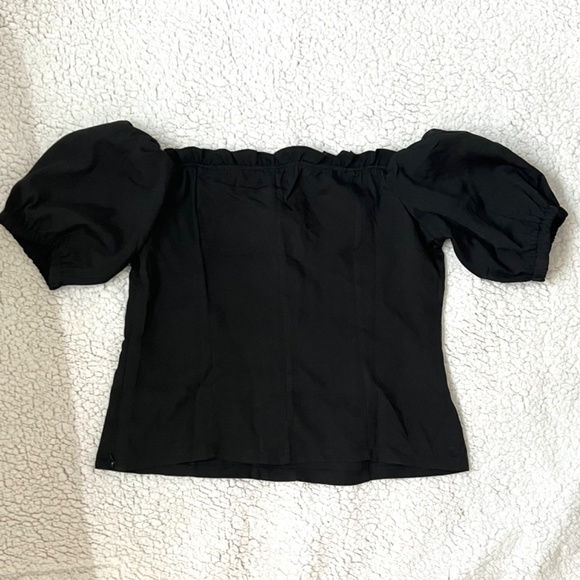 Black Top - Picture 2 of 2